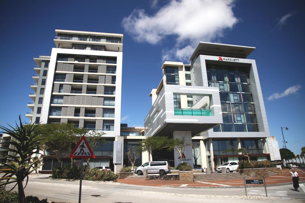 Aparthotel The Residences At Crystal Towers 4*