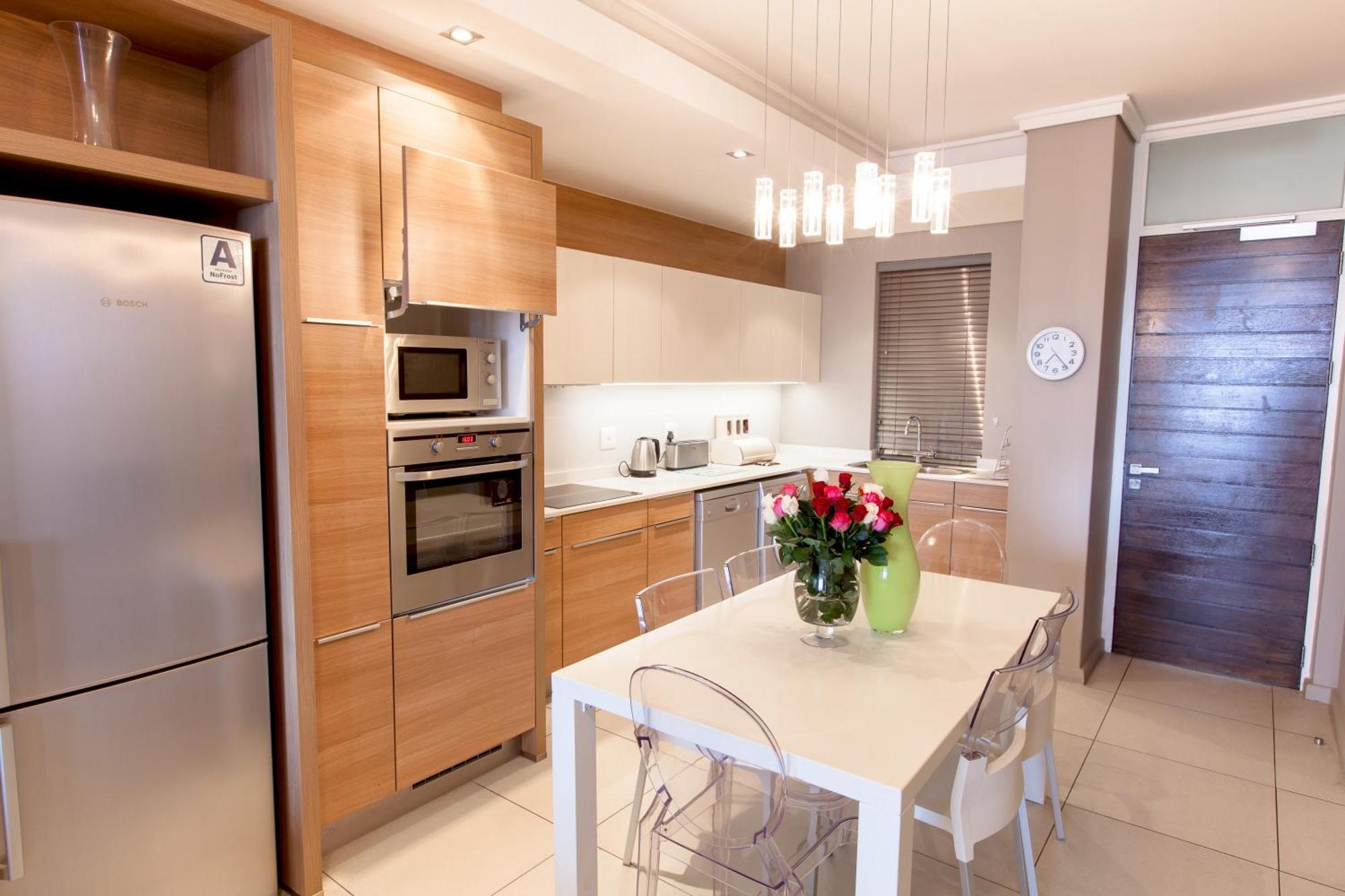 Aparthotel The Residences At Crystal Towers 4*